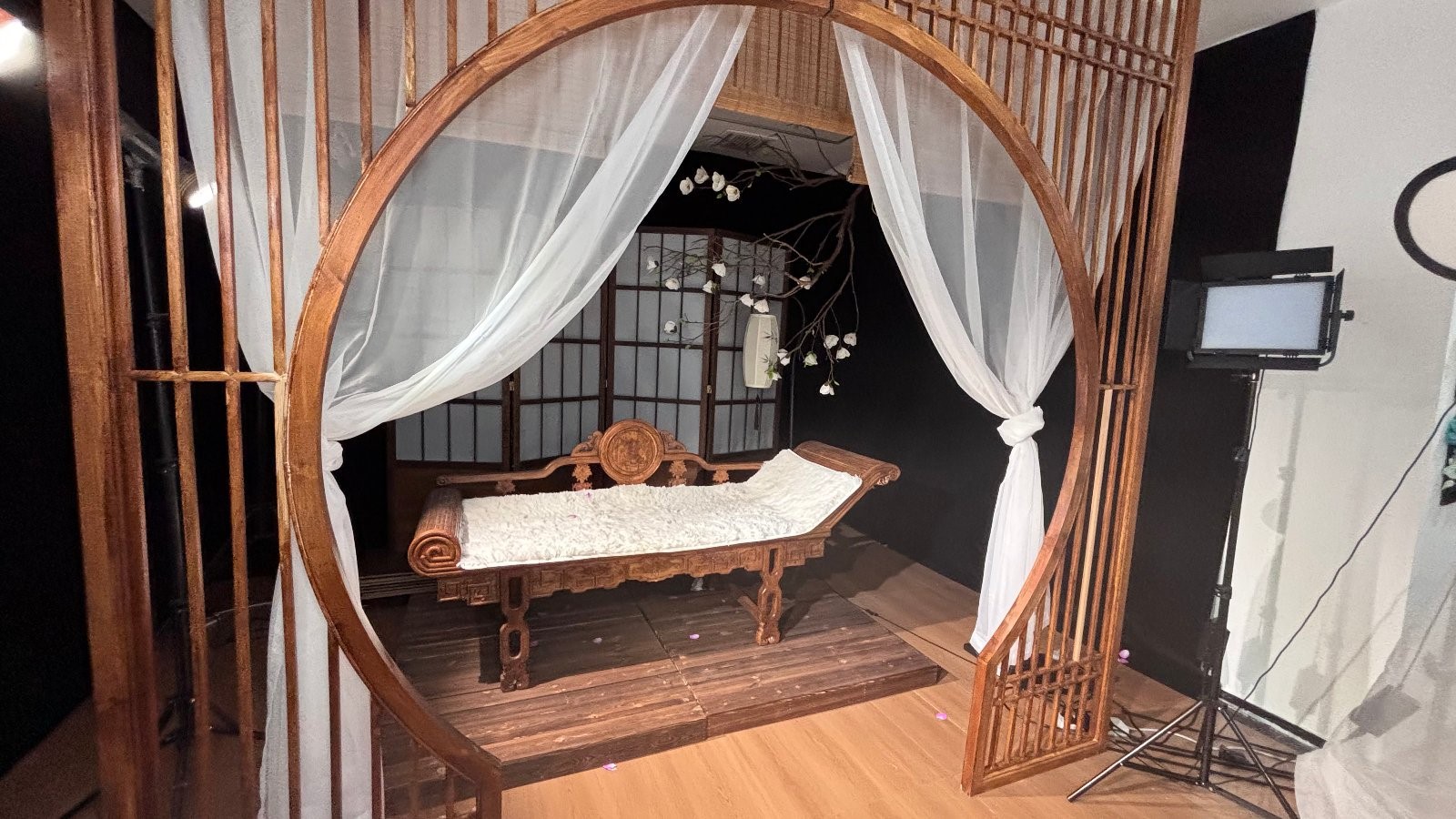 轻奢才艺直播间